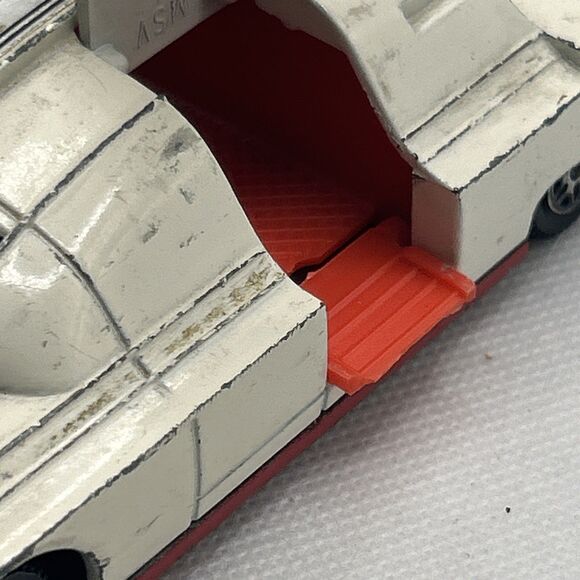 DINKY Captain Scarlet Spectrum Patrol Vehicle - Picture 9 of 10